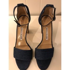 [MANOLO BLAHNIK] DENIM SANDALS